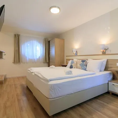 Bed and breakfast Marina Siófok