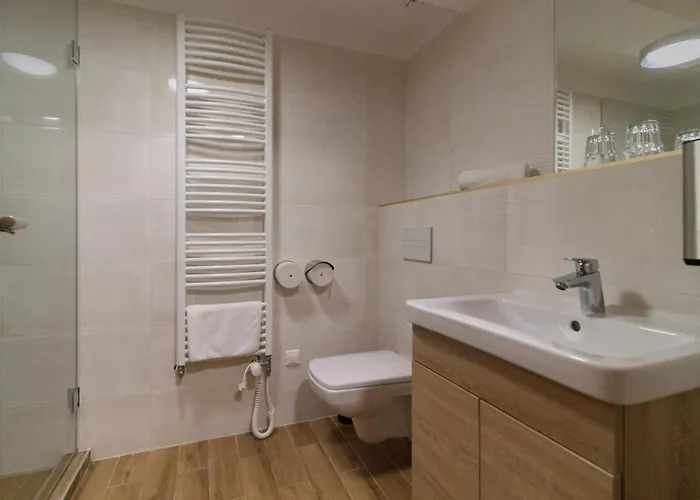 Oda ve Kahvaltı Marina Siofok